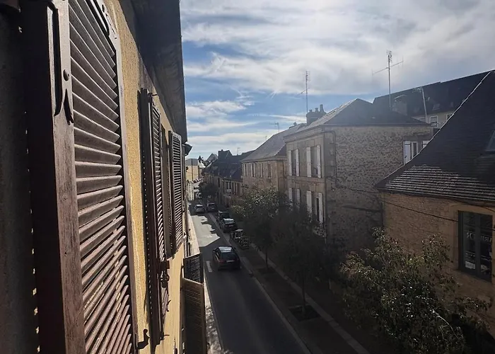 La Pause Sarladaise A 25m Du Centre Historique